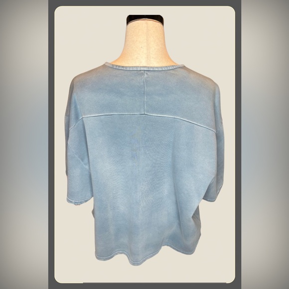 Yeezy x Gap Yoke Tee (Bluestone) - Picture 2 of 3